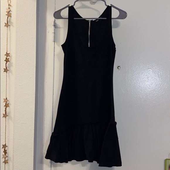 Versatile Black Dress With Ruffle - Picture 1 of 5